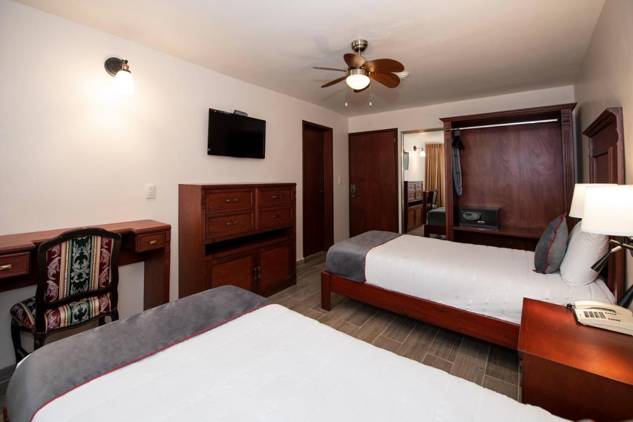 Hotel Senorial ケレタロ エクステリア 写真