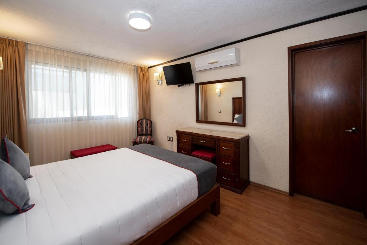 Hotel Senorial ケレタロ エクステリア 写真
