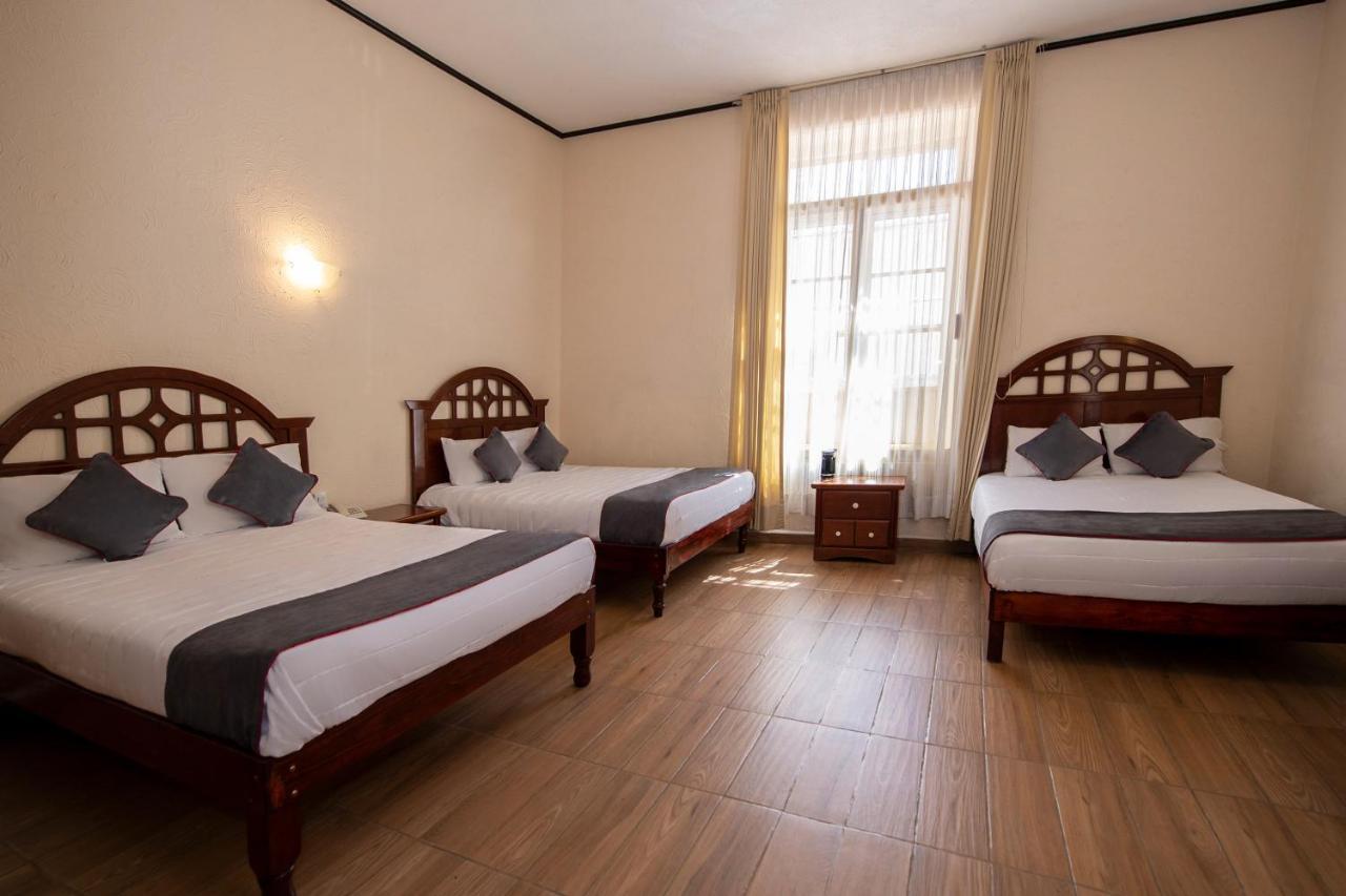Hotel Senorial ケレタロ エクステリア 写真