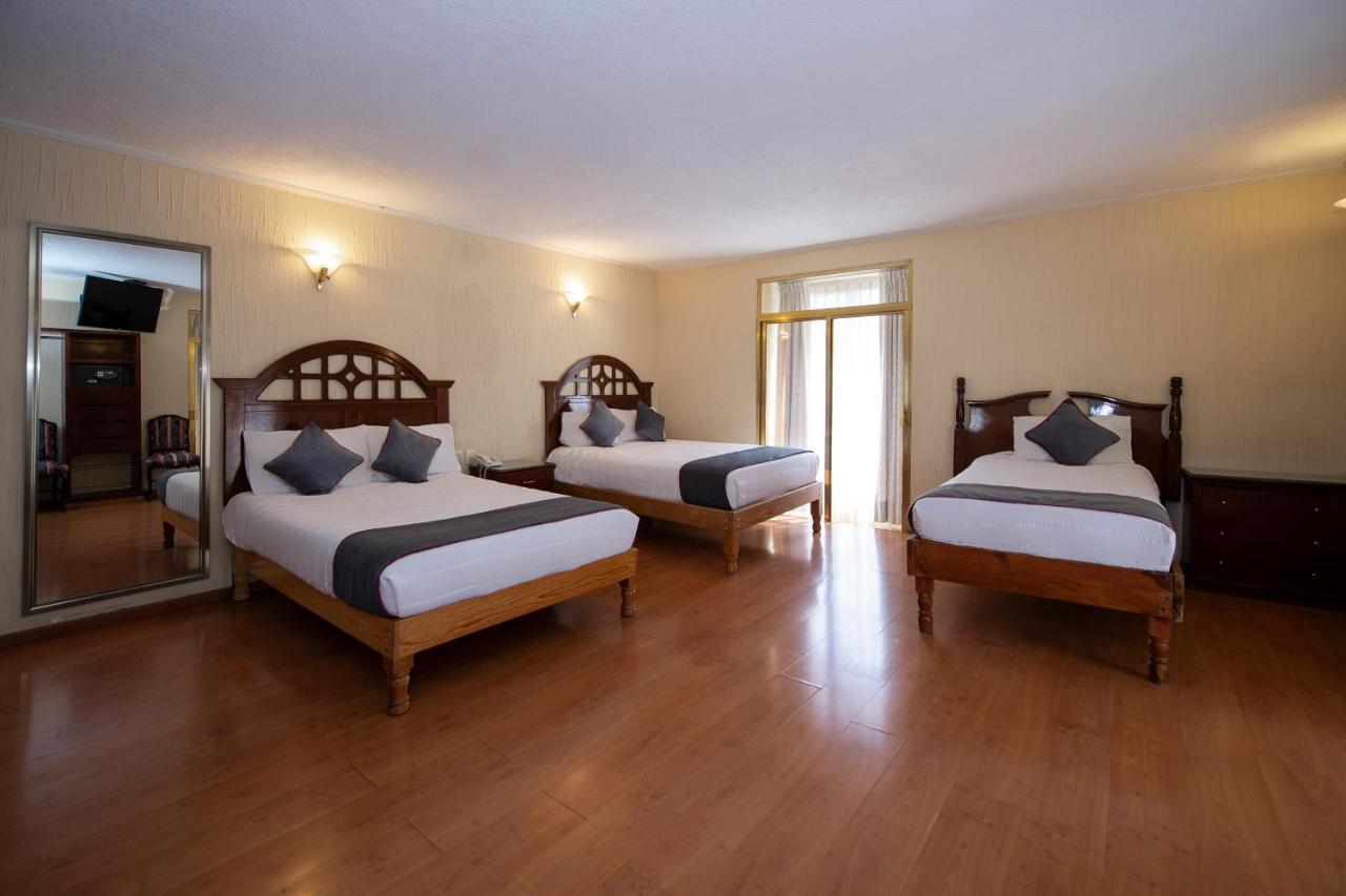 Hotel Senorial ケレタロ エクステリア 写真