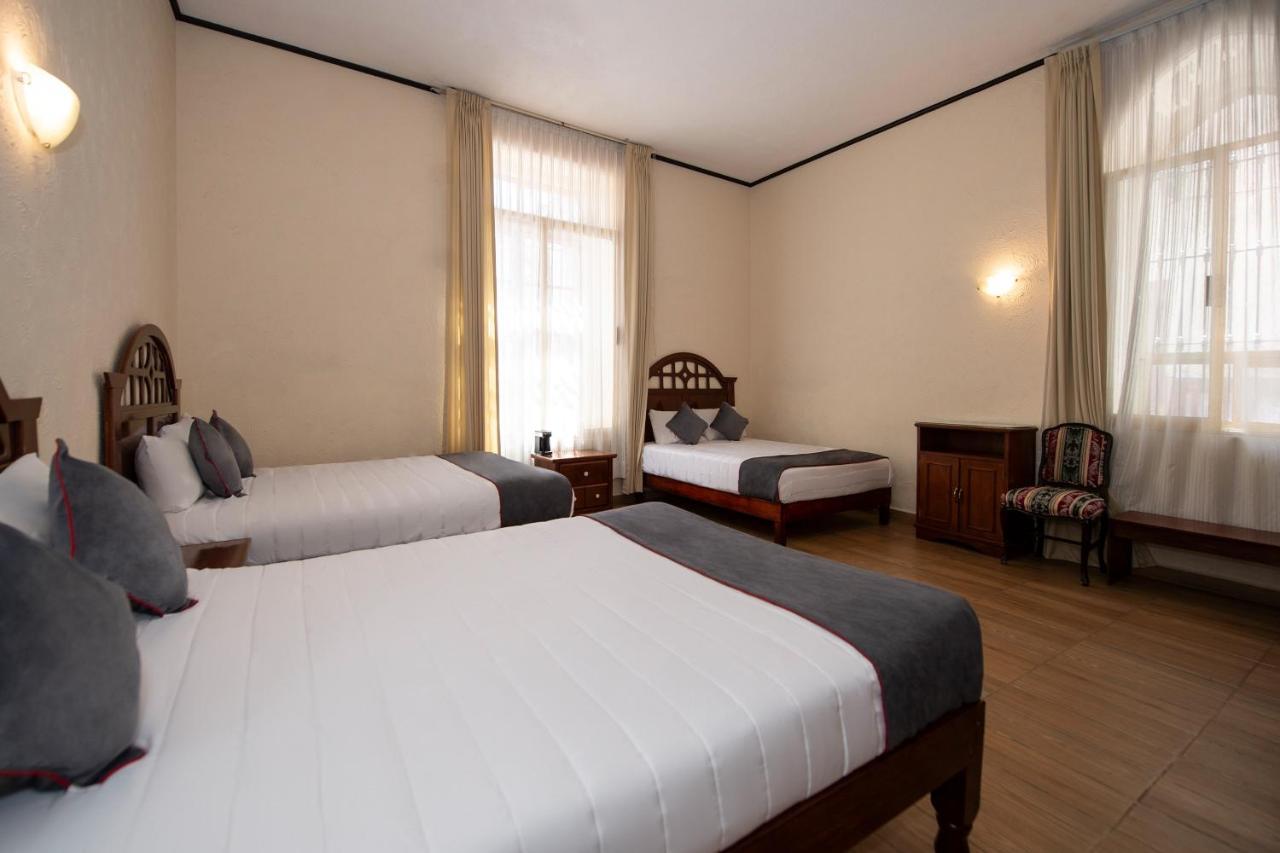 Hotel Senorial ケレタロ エクステリア 写真