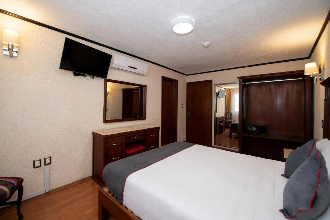 Hotel Senorial ケレタロ エクステリア 写真