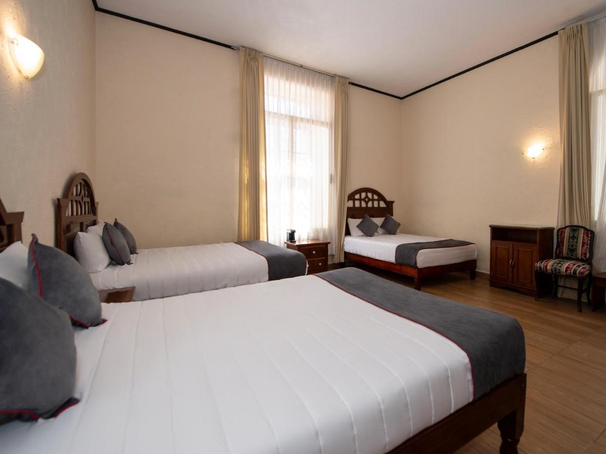 Hotel Senorial ケレタロ エクステリア 写真
